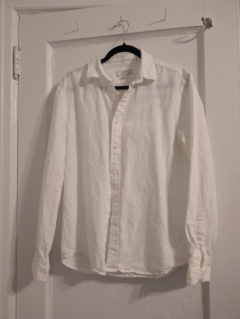​Banana Republic Slim-Fit Linen blend Button-Down Shirt-Medium Great Condition